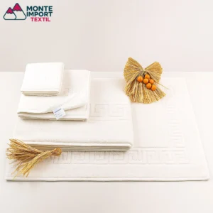 Toalla blanca barata para hostelería 90% algodón y 10% poliéster con greca egipcia – Monte Import Textil